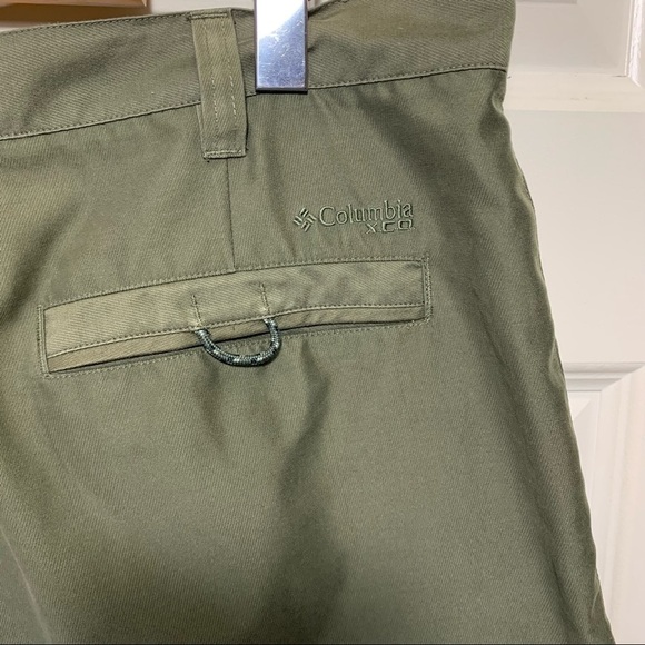 columbia XCO Hiking Shorts Green Pleated Front Relax Fit Bermuda 5 Pockets 34 - Picture 7 of 10